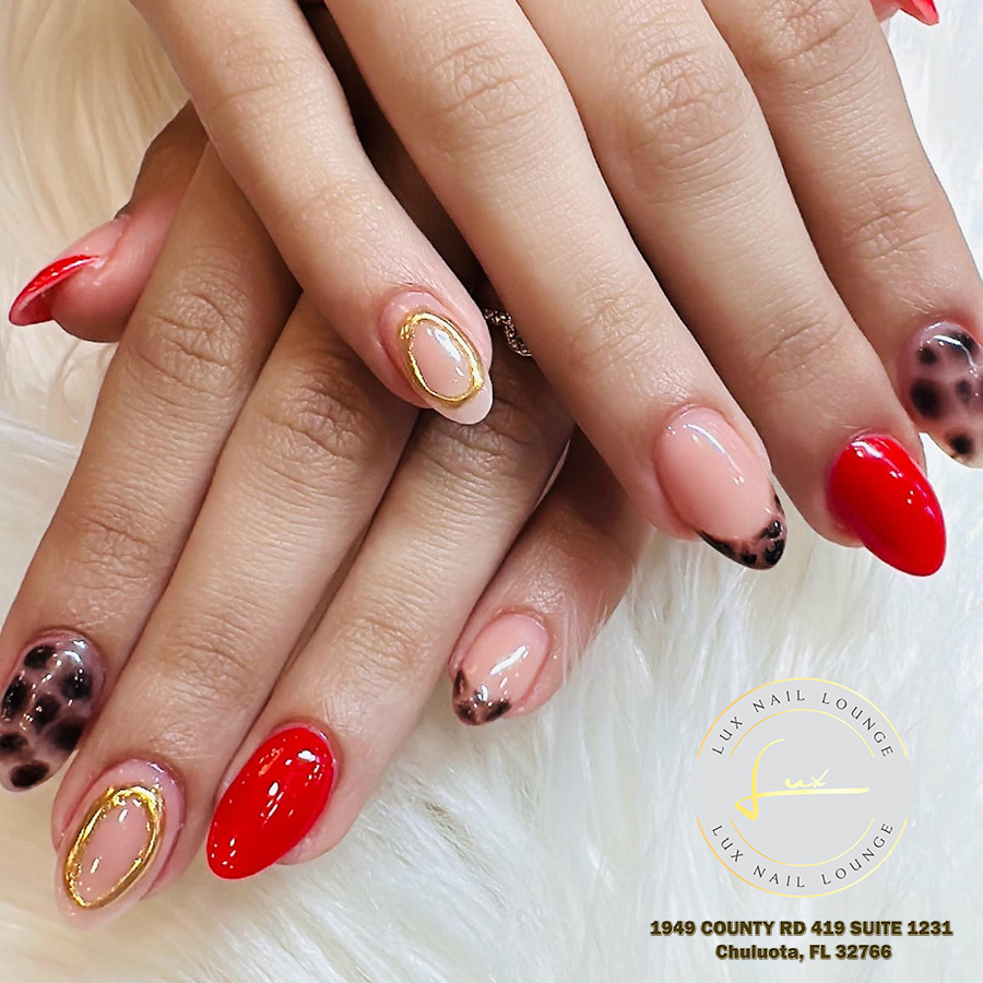 Lux Nail Lounge